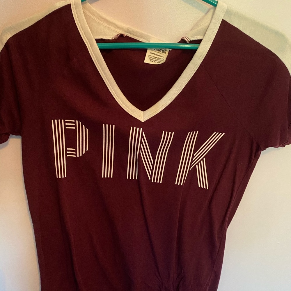 PINK Victoria’s Secret Short Sleeve Tee
